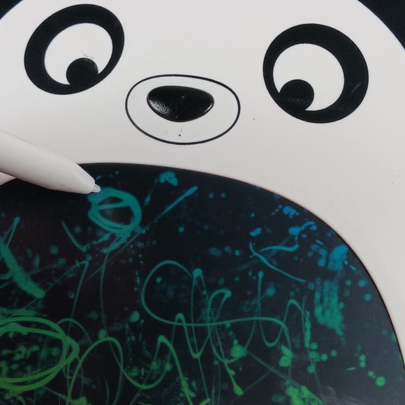 Hion Panda Colorful LCD Doodle Board Scribble Pad Writing Tablet 9.5" Works - Picture 8 of 8